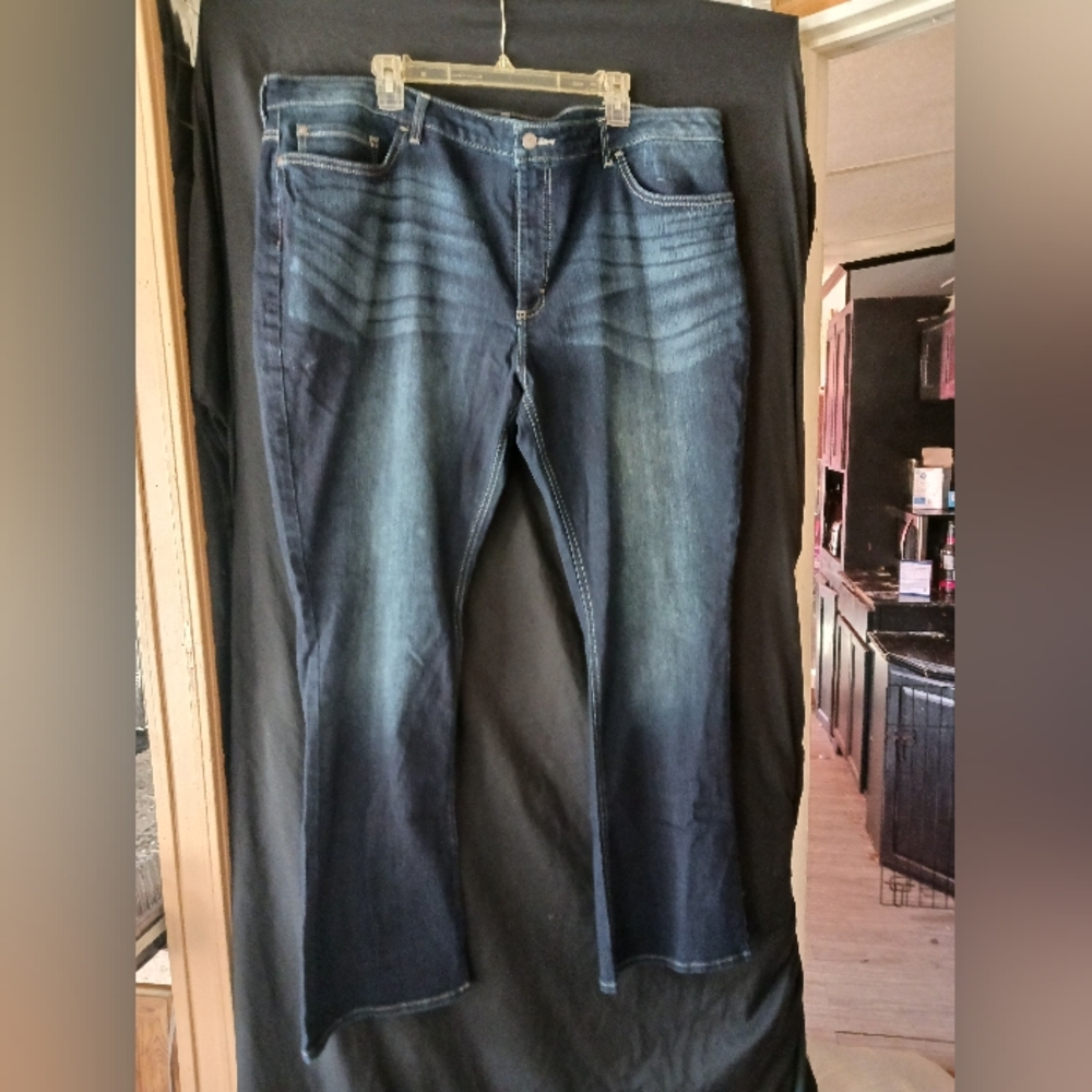 Lee Riders Midrise Bootcut Jeans Size 24